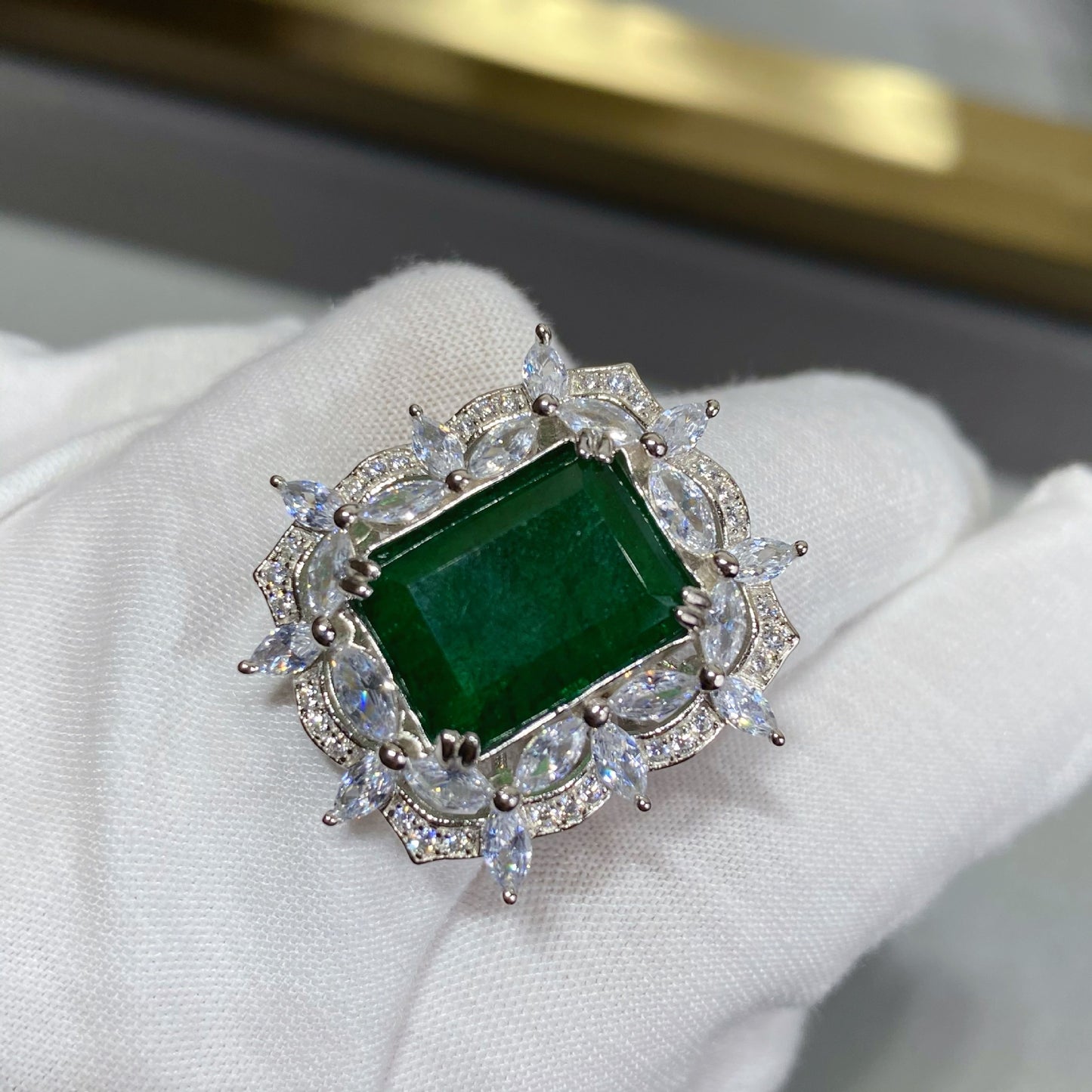 S925 Sterling Silver Net Red Vibrato Fashion Jewelry Ring Korean Style Artificial Emerald Ring Lover Gift