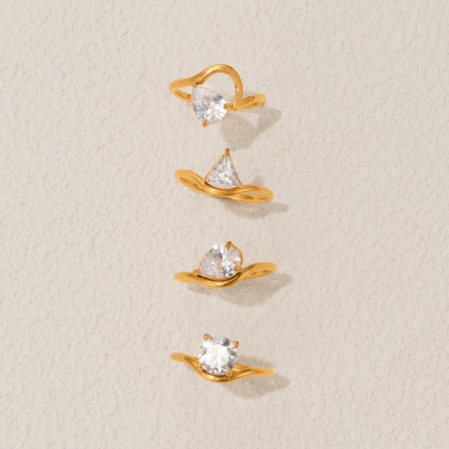Dazan Various Styles Of Rings 18K Vacuum Electroplated Geometric Line Design Versatile Rings Light Luxury Zircon Rings